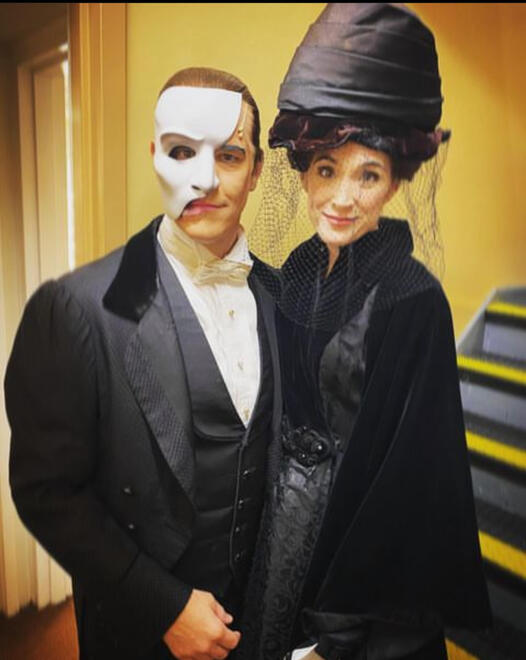 Jeremy Stolle, Elizabeth Welch