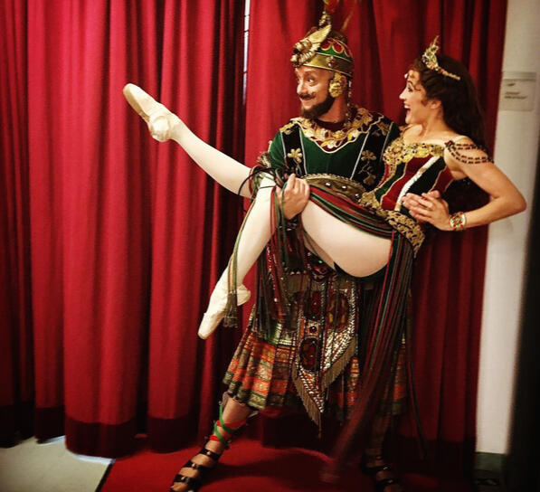 Elizabeth Welch, Rob Pitcher