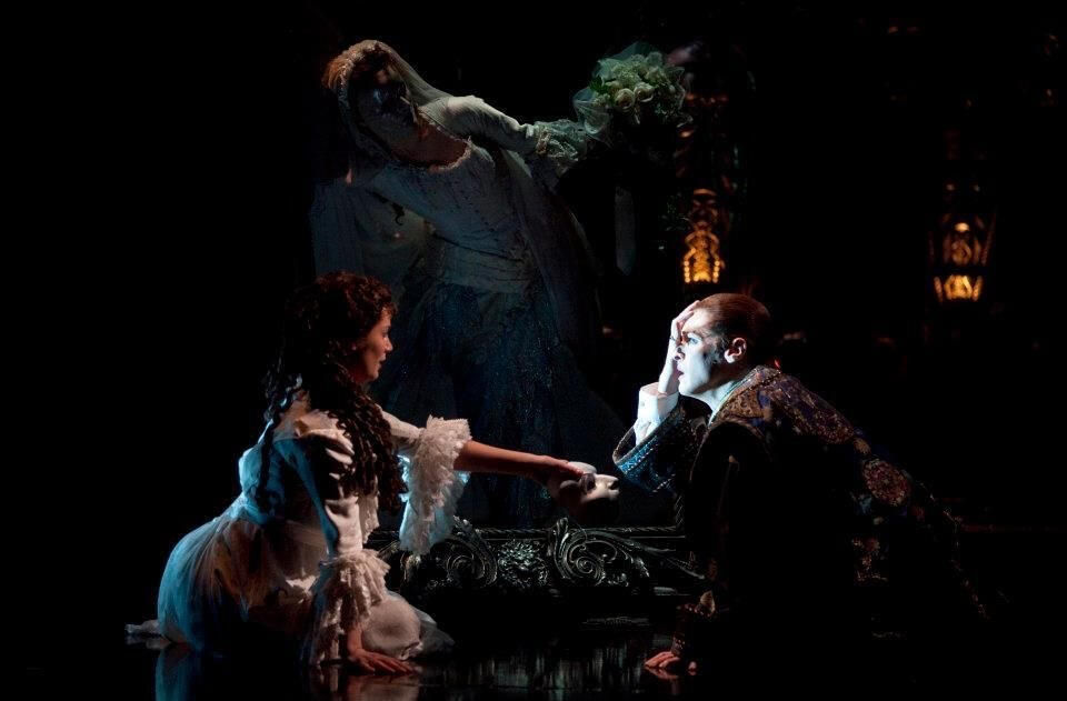 Trista Moldovan, Hugh Panaro