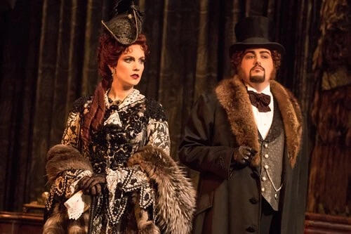 Raquel Suarez Groen, Carlton Moe