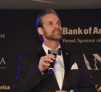 Hugh Panaro