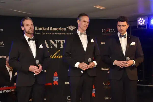 UntitledBen Crawford, Howard McGillin, Hugh Panaro