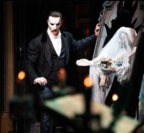 Jeremy Stolle, Elizabeth Welch